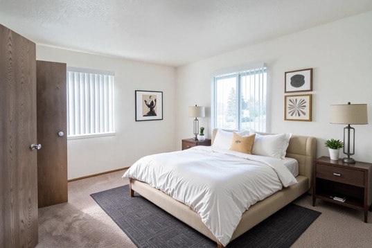 Photo - Van Horne Estates Apartments