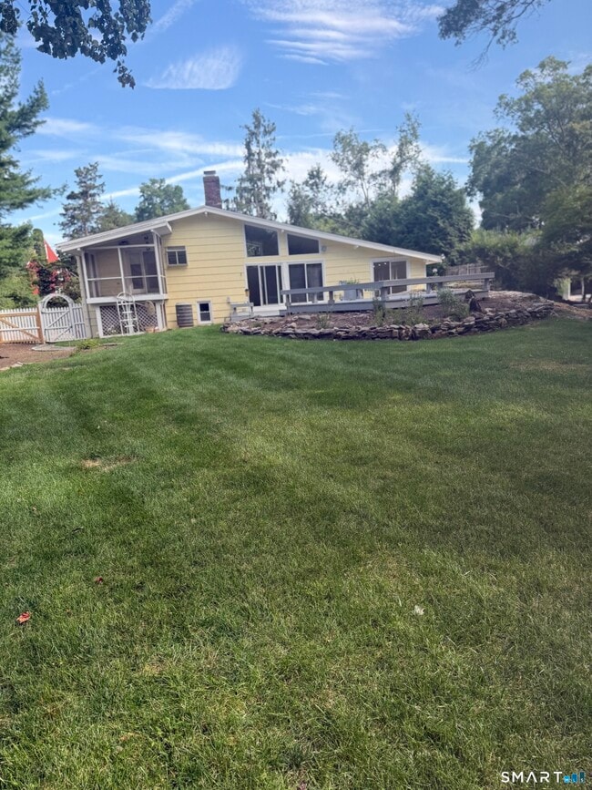 Photo - 17 Long Lots Rd