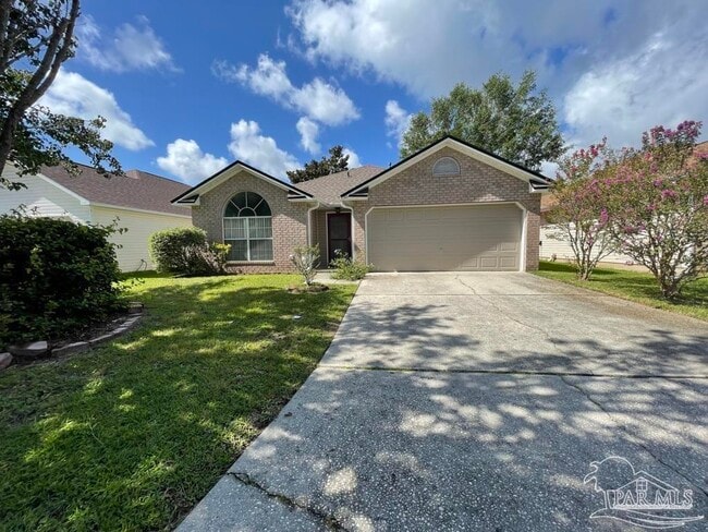 Building Photo - 315 Mirabelle Dr