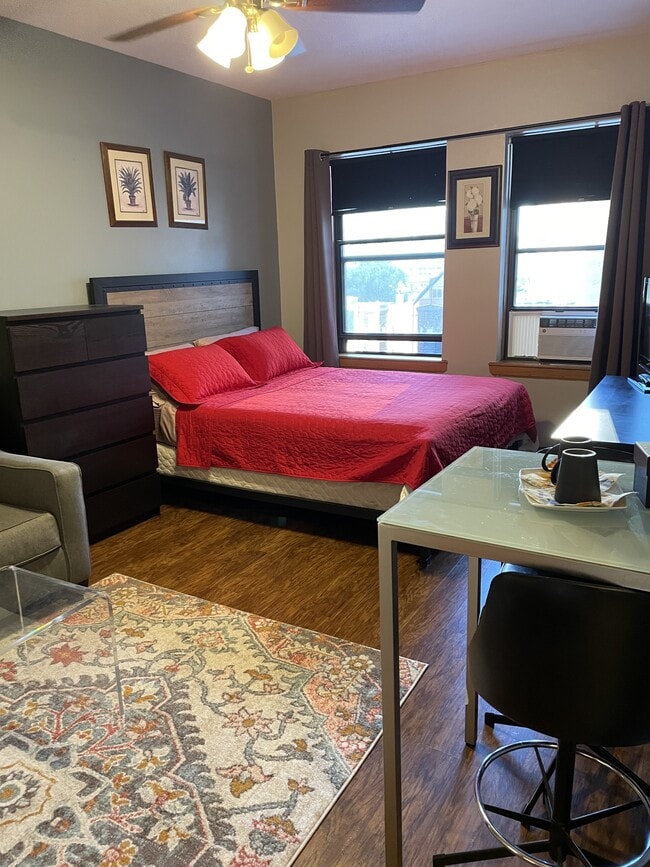 Photo - Dearborn North