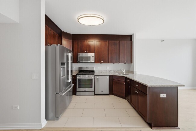 Photo - 33 W Ontario St Unit 36C