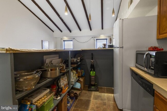 Photo - 1120 Rodman St Unit 3