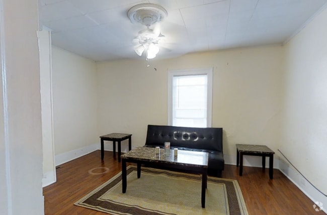 Building Photo - 309 Columbus Ave Unit 4 Rental