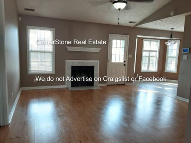 Photo - 189 Independence Dr