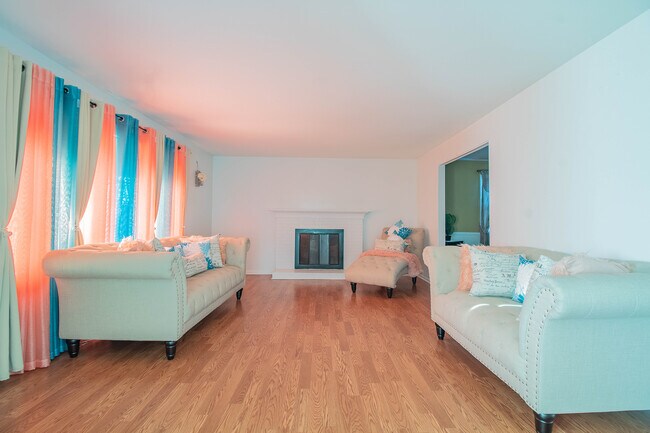 Photo - 19 Herbert Dr