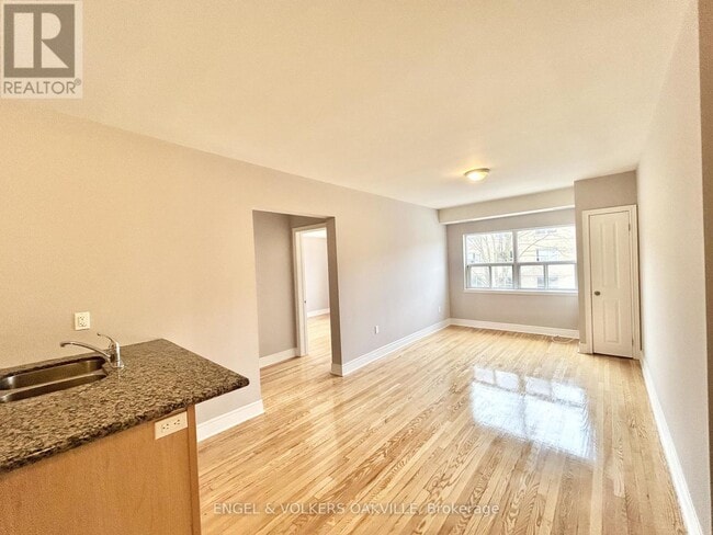 Photo - 80 Twenty Fifth St Unit 7