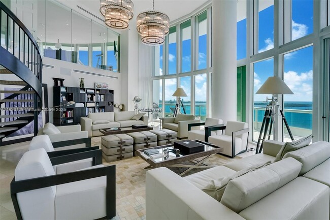 Photo - 1643 Brickell Ave Unidad 3501 Rental