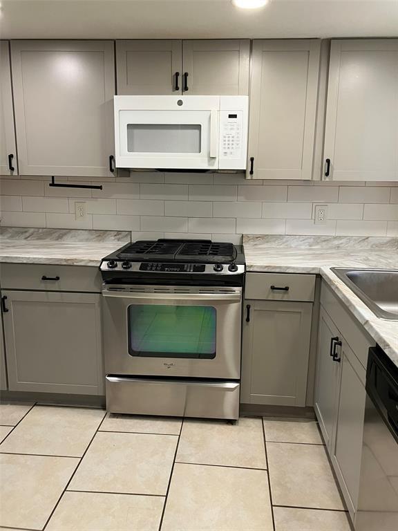 Photo - 5521 80th St N Unit 302