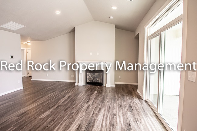 Photo - 16909 E Knox Ln