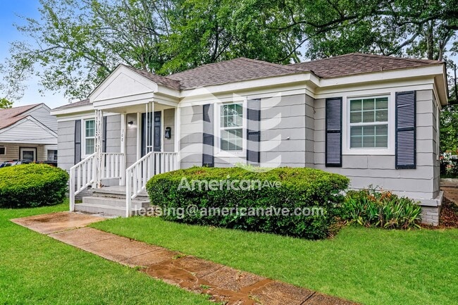 Photo - 308 Josanna St