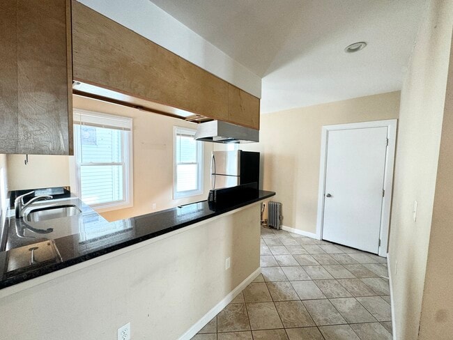 Building Photo - 25 Sudan St Unit 3