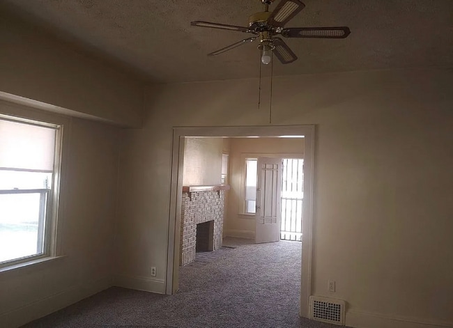 Photo - 3706 E 131st St Unit 2