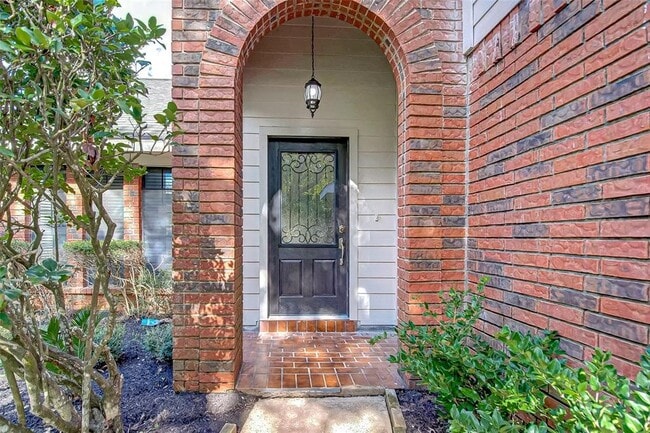 Photo - 2615 Woodstream Blvd