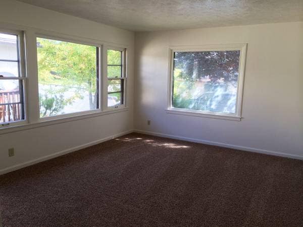 Building Photo - 800 W 1st St