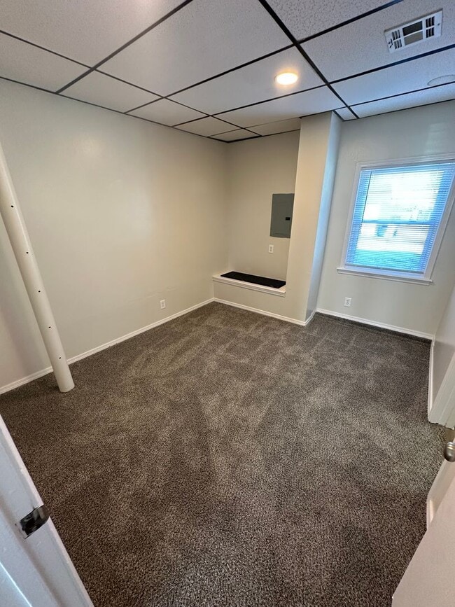 Photo - 9th Street Apartments In Bartlesville Unit A