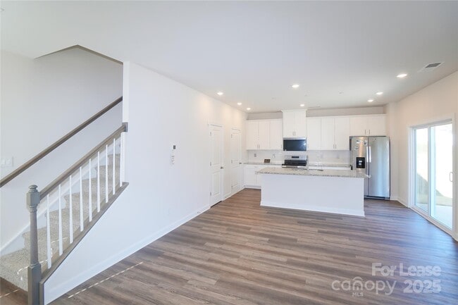 Photo - 221 Arden Dr