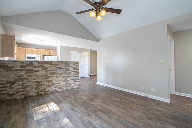 Photo - 2009 Timberline Cir