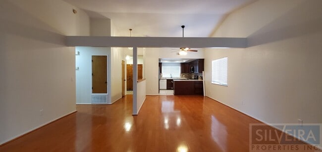 Photo - Lovely 3 Bedrooms 2 bath Home For Rent