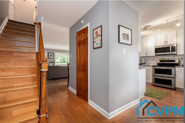 Photo - 1609 Forest Hill Ct
