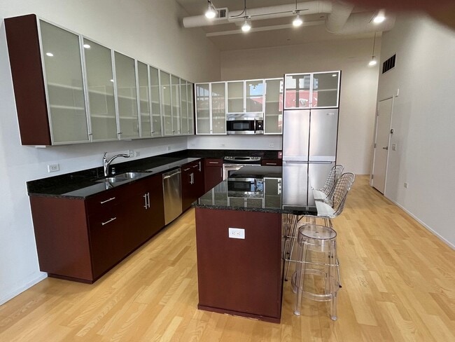 Building Photo - Montage Stunner - All the Amenities - In the Heart of Downtown Reno