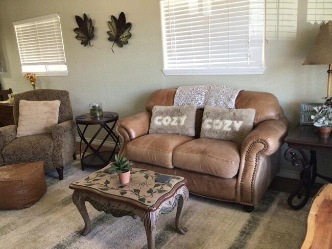1308 Belaire Dr