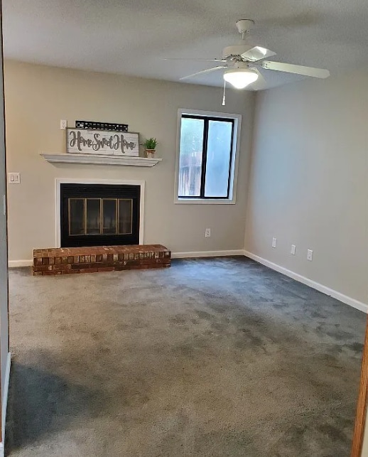 Living Room - 146 Woodfield Pl