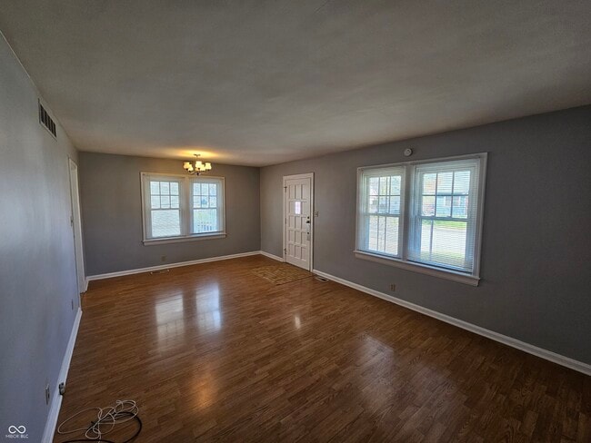 Photo - 1803 Ellen Dr