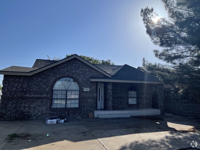 Building Photo - 504 Mckinney Ave Rental