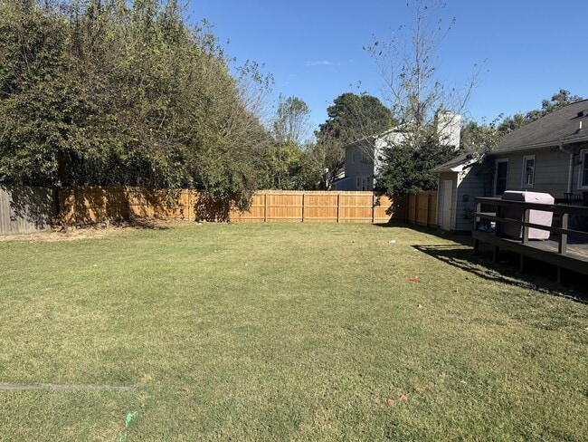 Photo - 725 E Cardinal Dr