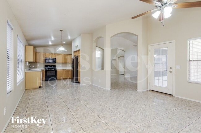 Photo - 2405 N 128th Dr