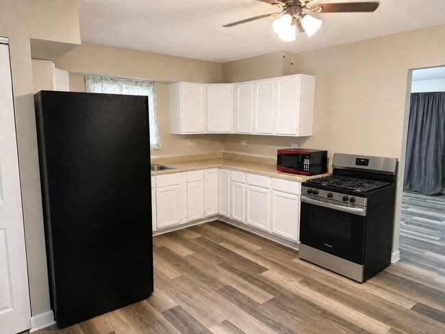 Photo - 217 S Orchard Dr