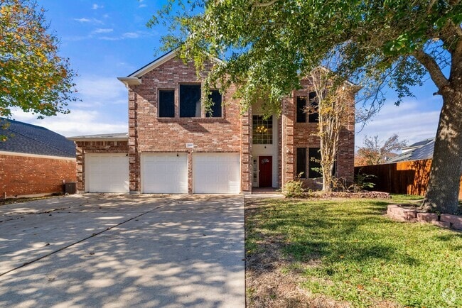 Building Photo - Amazing Pool. stunning 5bed, 3bath, 3Car G... Rental