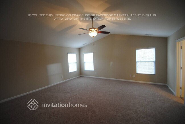 Photo - 8003 Blue Stream Ln