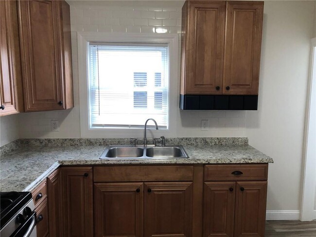 95-95 Chapin Ave Unit 1