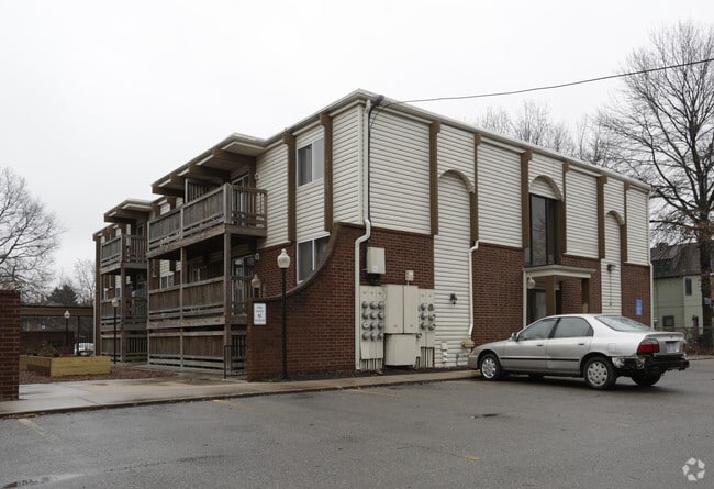 1243 SW Western Ave