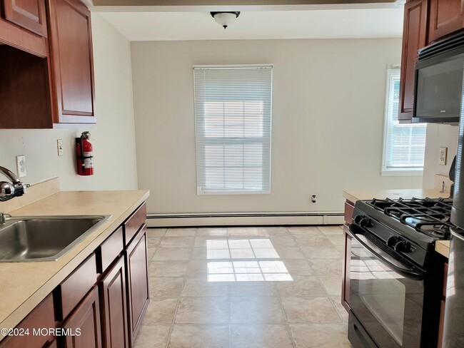 Photo - 66 Stonehurst Blvd Unit G