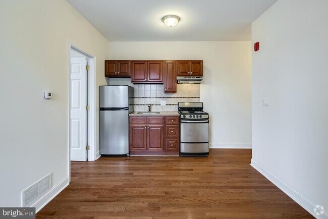 Building Photo - 2001 Federal St Unit 4 Rental