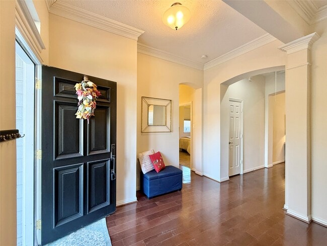 Photo - 98 W Montfair Blvd