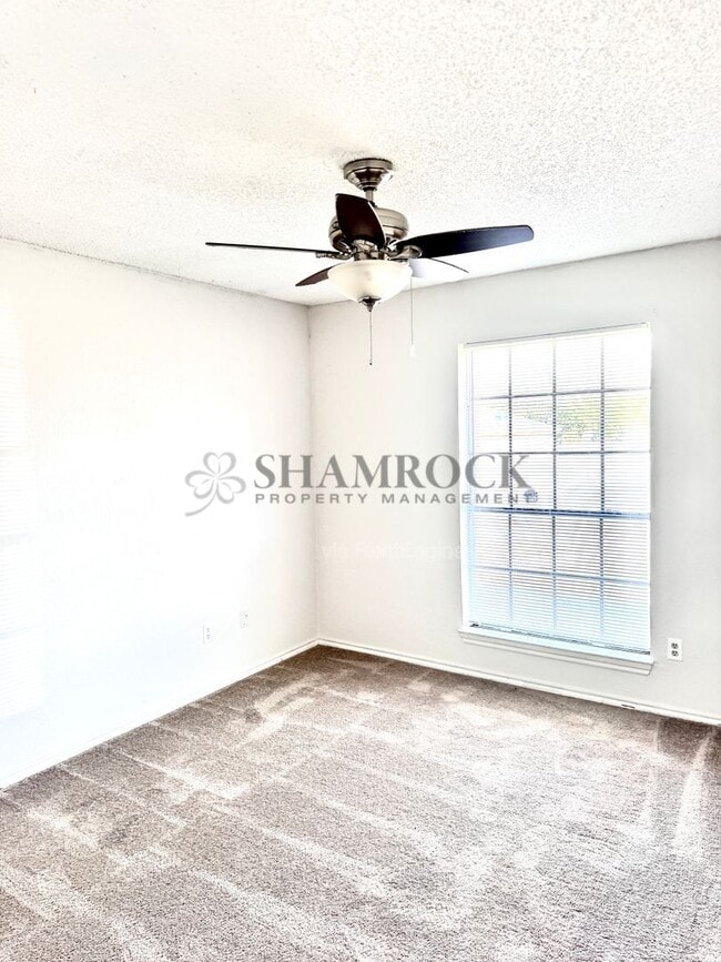 Photo - 535 Barbara Jean Dr