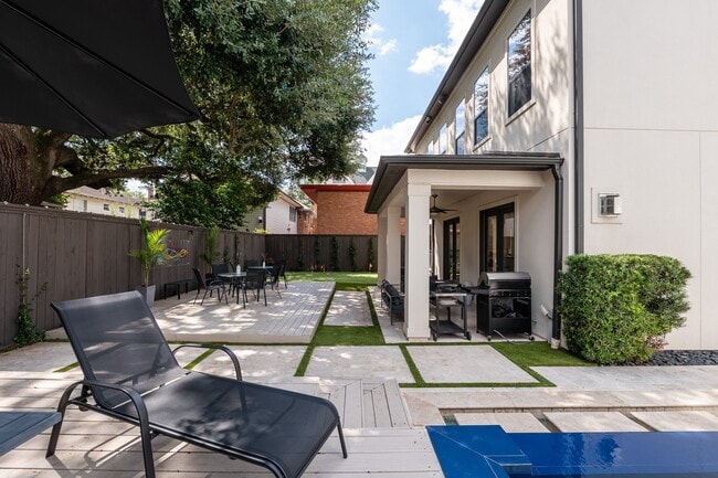 Photo - 1409 Indiana St