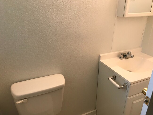 Photo - Ewing 910-12 Unit 910 Ewing