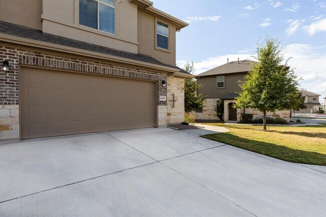Photo - 2880 Donnell Dr Unit 1604