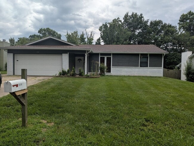 Building Photo - Fully furnished. All utilities included 3 Bed 1.5 Bath House
