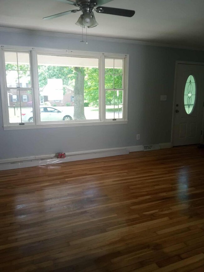 Photo - 218 Hunter St