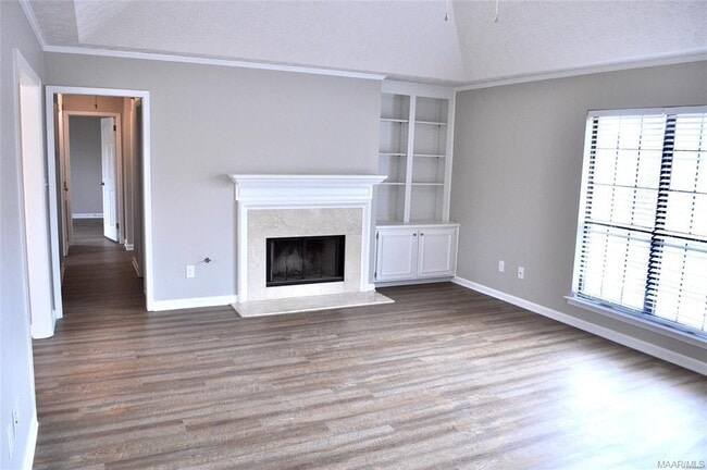 Photo - 6205 Stowers Pl