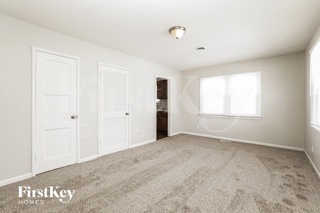 Photo - 1603 Moore Ave
