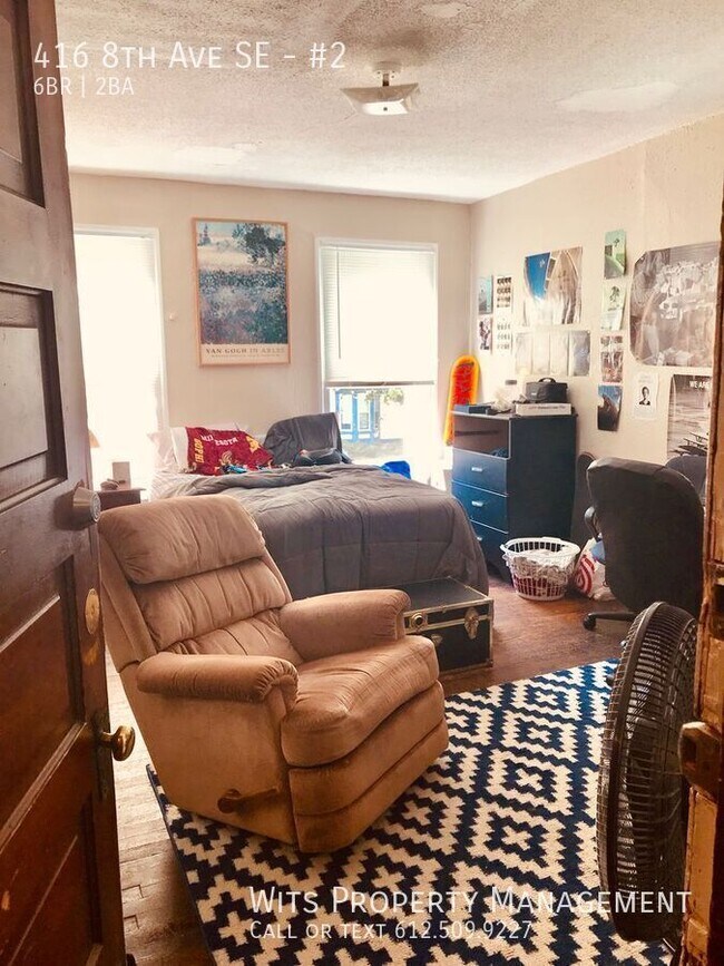 Photo - Charming 6-Bedroom Student Home for Rent: ... Unit #2