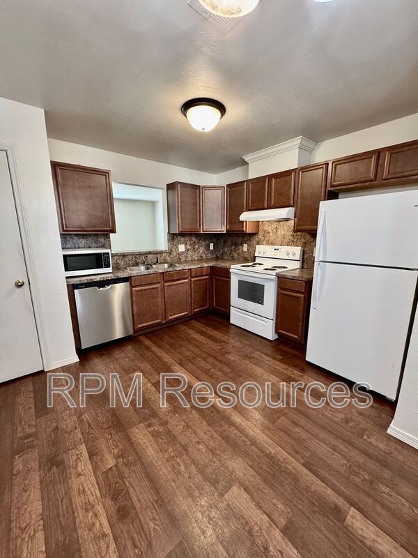 Photo - 8024 NW 74th St