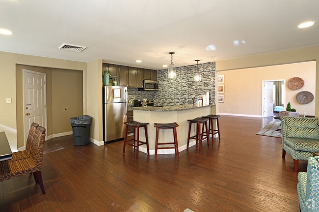 Centro social - Landmark of Columbia