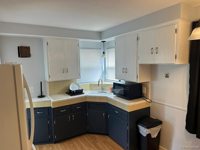 Photo - 1455 Oakland Ct